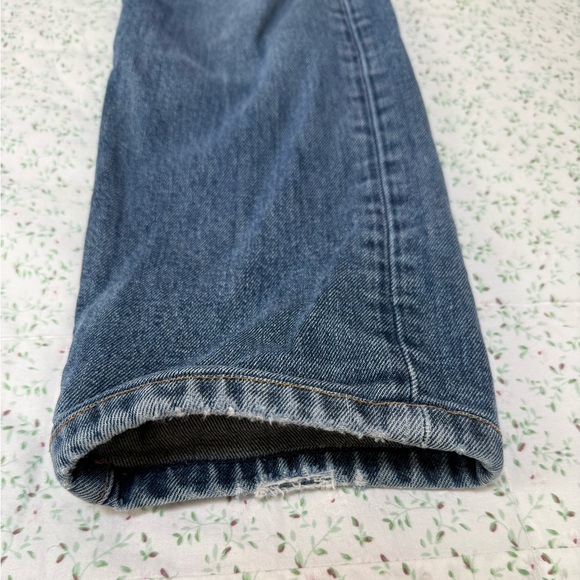 Men’s Buck Mason Maverick Slim Classic Blue Denim Jeans - Picture 4 of 9